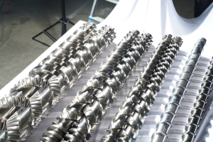bimetallic screw aand barrel